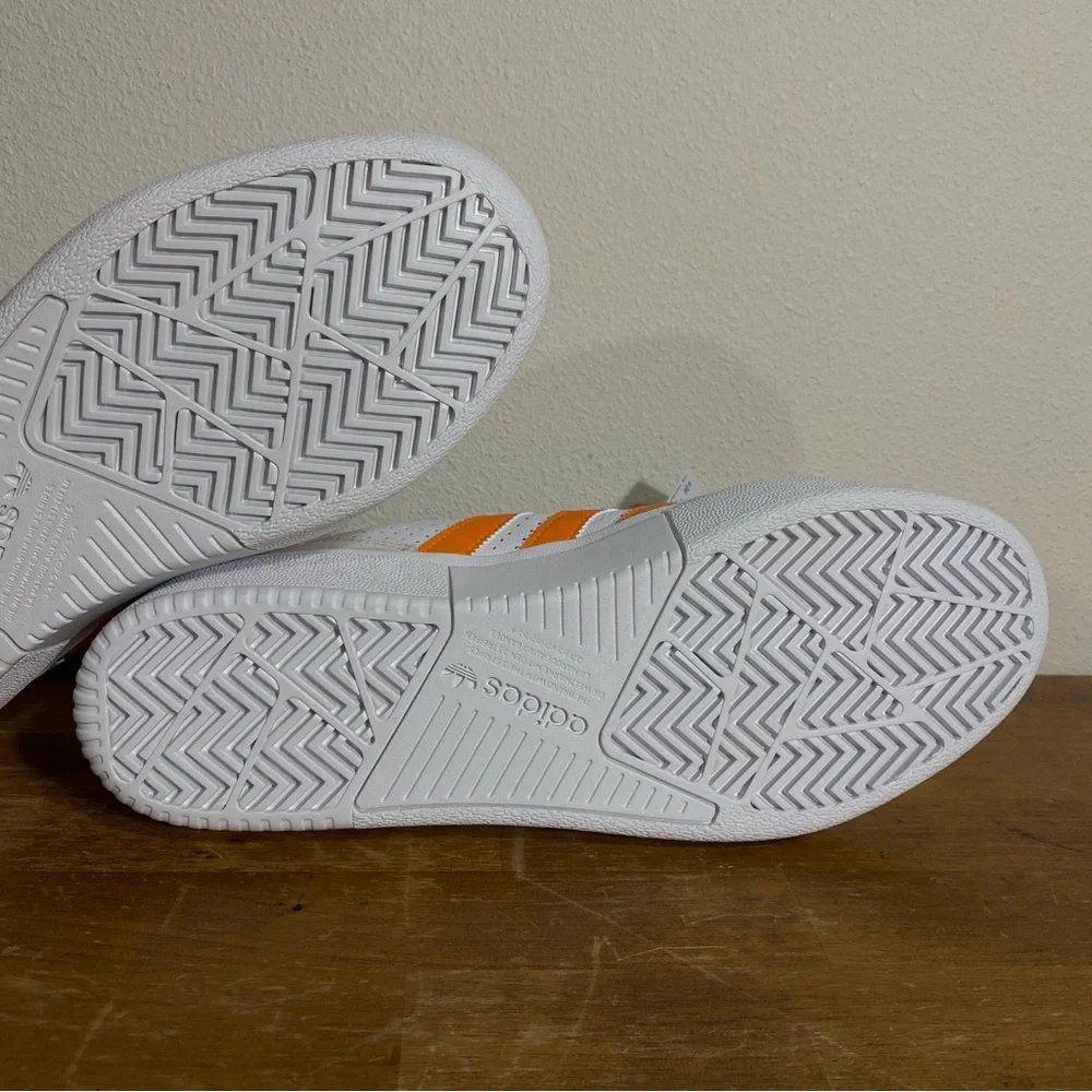 Size 9.5 - adidas Tyshawn Low White Orange Gold